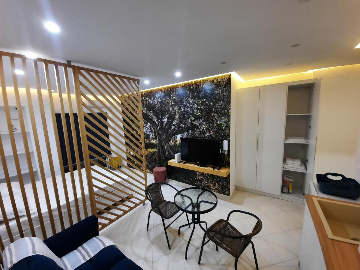 Saranda Promenade Apts Екстериор снимка