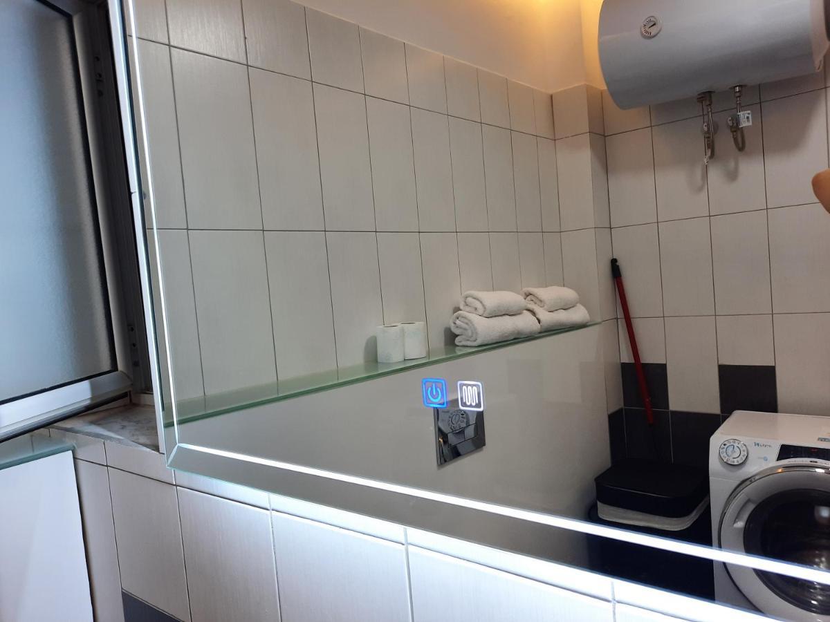Saranda Promenade Apts Екстериор снимка