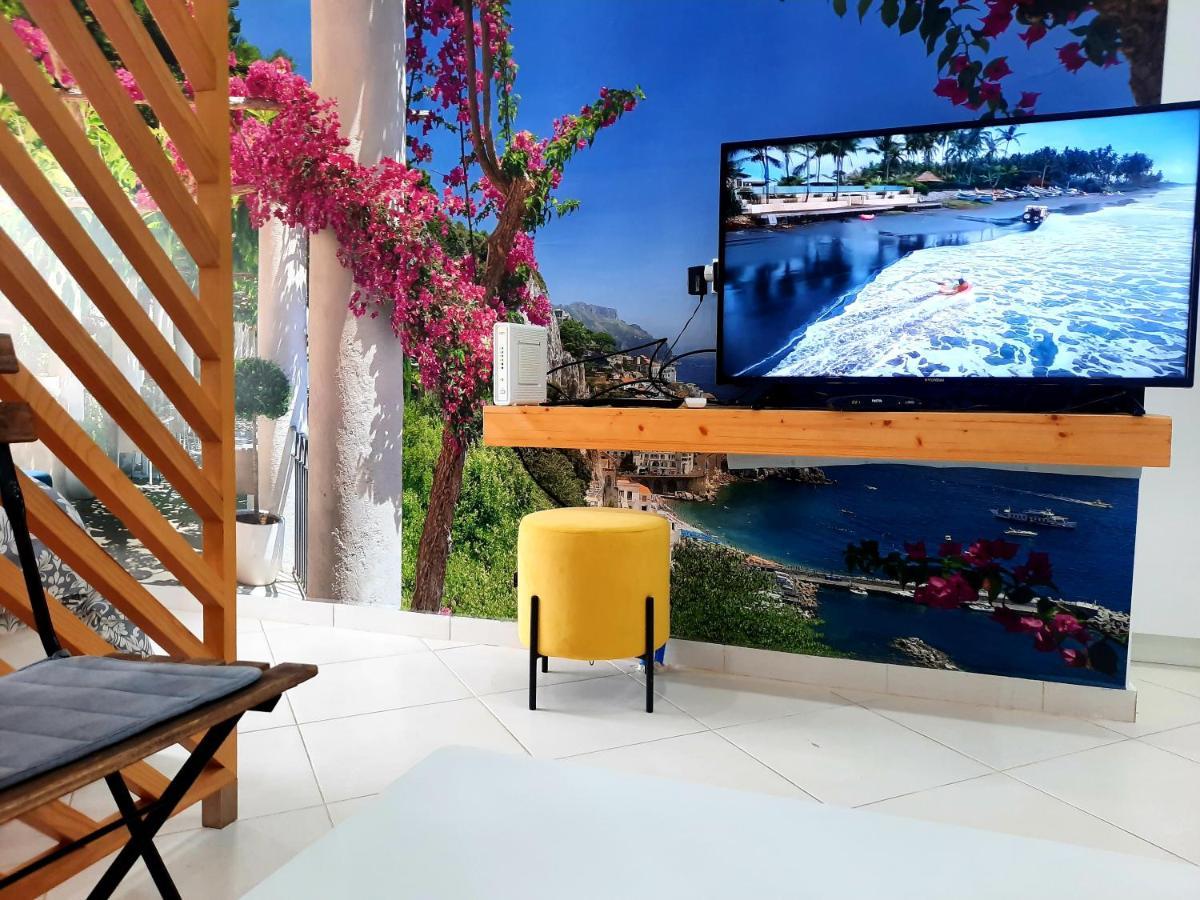 Saranda Promenade Apts Екстериор снимка