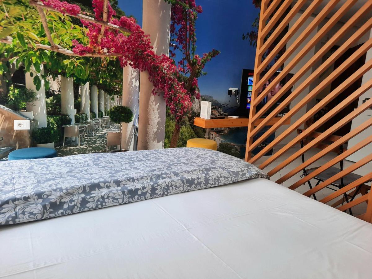 Saranda Promenade Apts Екстериор снимка