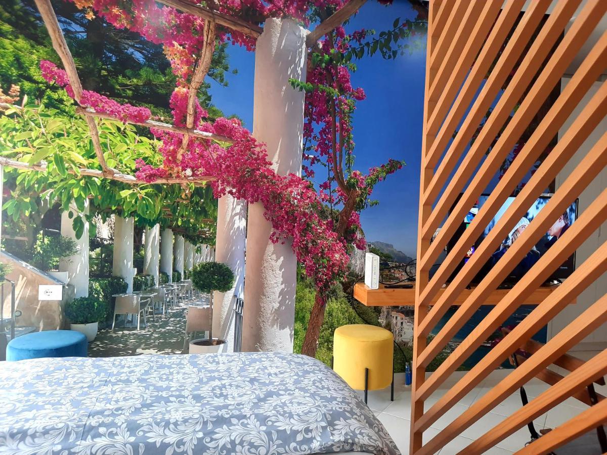 Saranda Promenade Apts Екстериор снимка