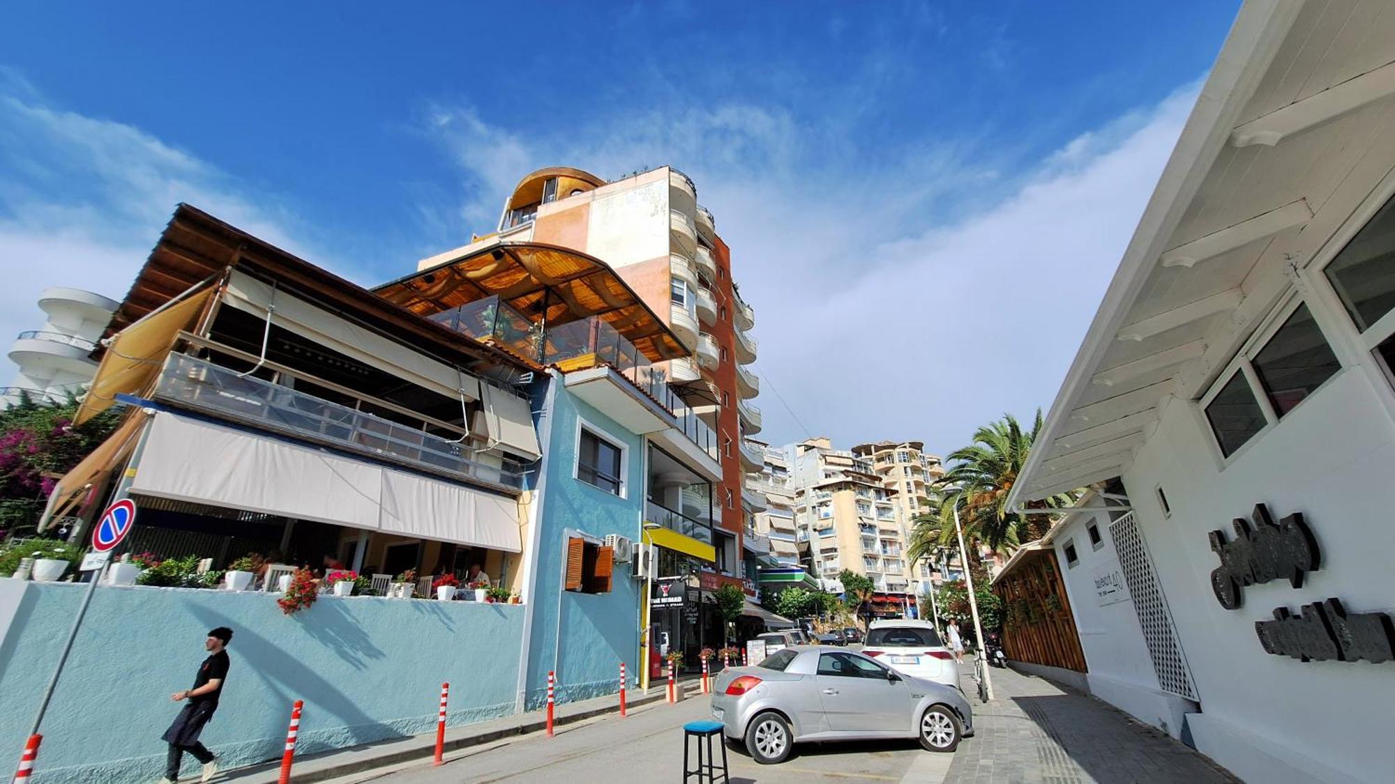 Saranda Promenade Apts Екстериор снимка