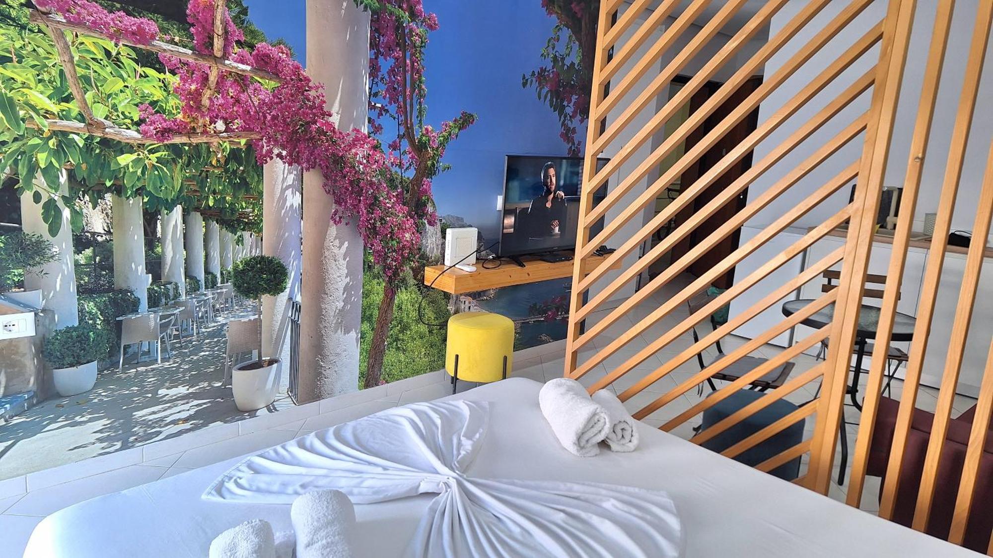 Saranda Promenade Apts Екстериор снимка